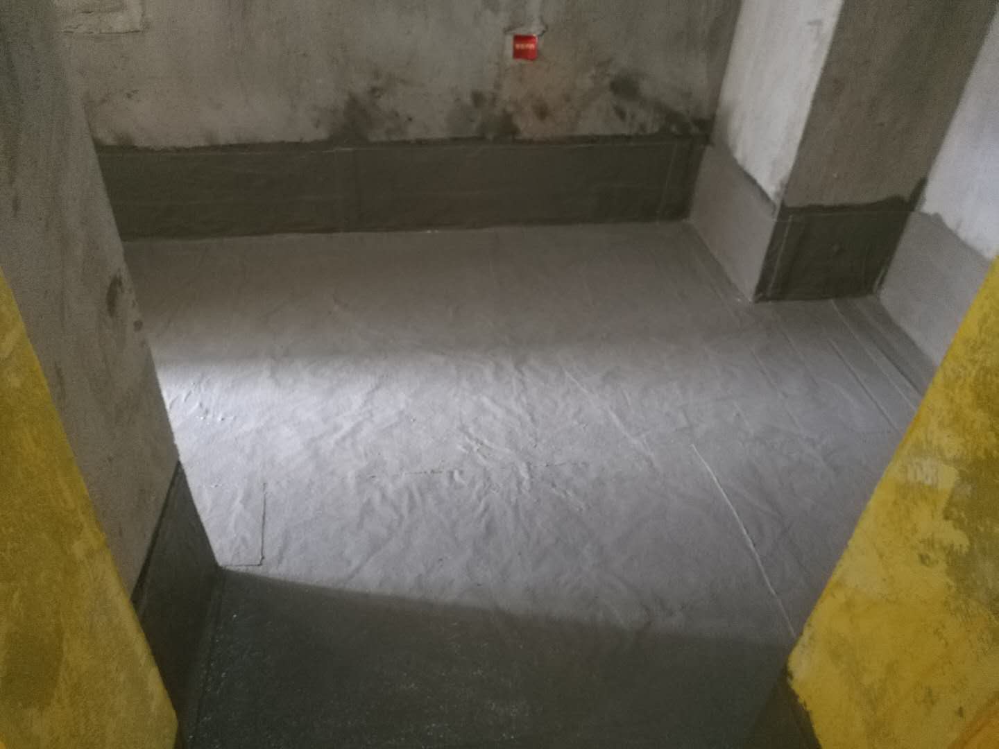 嘉年华新生活施工图片——厨卫防水